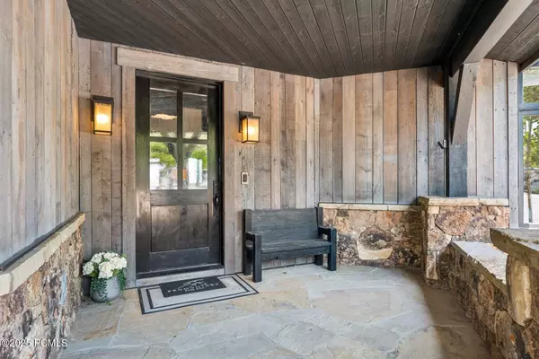 Park City, UT 84098,9243 Alice CT Court