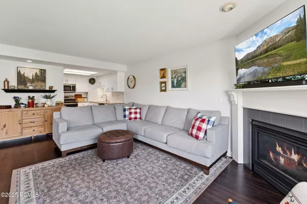 Midway, UT 84049,984 Uri LN Lane #2