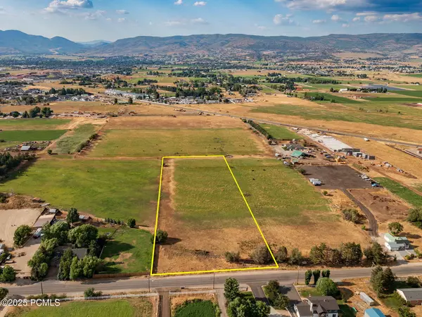 Daniel, UT 84032,1527 E Little Sweden RD Road