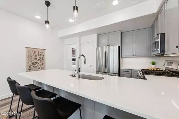 Park City, UT 84098,6698 N Silver Creek DR Drive