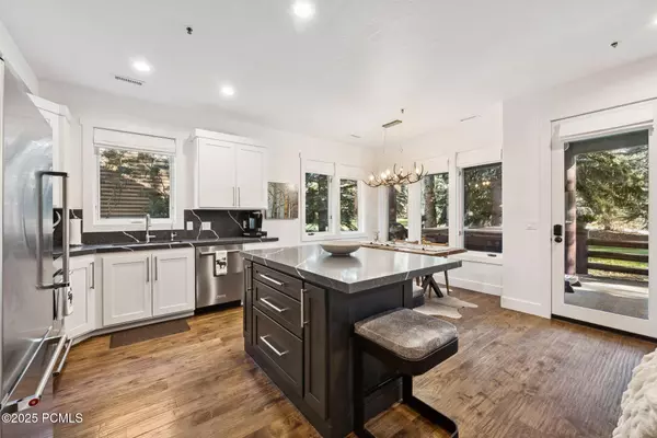 Park City, UT 84060,1955 Deer Valley DR Drive #403