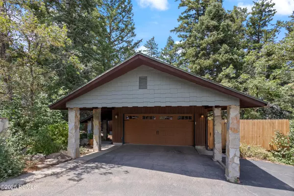 Park City, UT 84098,140 Matterhorn DR Drive