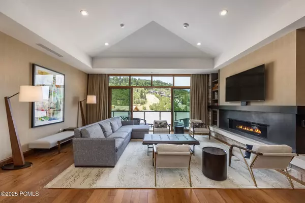 2290 E Deer Valley DR Drive #4030 / 4031, Park City, UT 84060