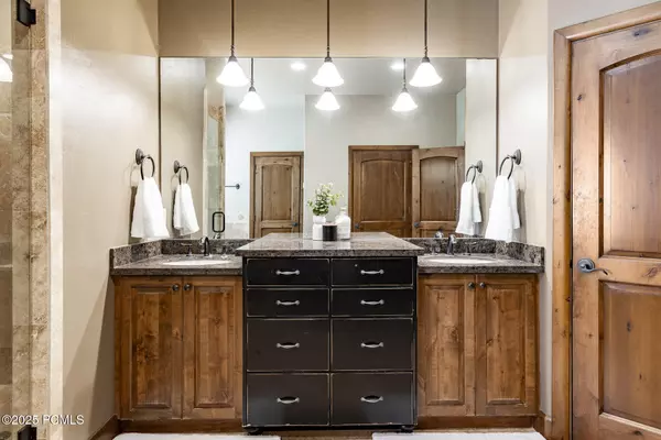 Park City, UT 84098,3239 Creek RD Road