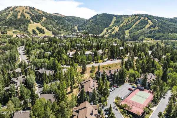 Park City, UT 84060,7962 Ridgepoint DR Drive #131