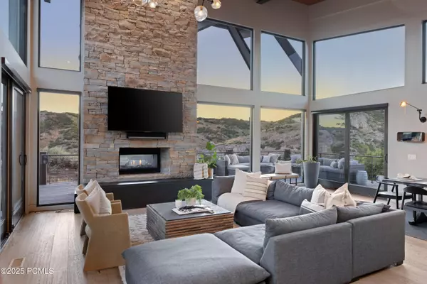 Park City, UT 84098,836 Canyon Gate RD Road
