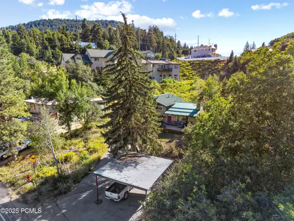 Park City, UT 84098,130 Parkview DR Drive