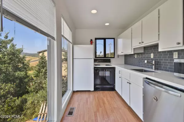 Park City, UT 84098,4553 W Balsam