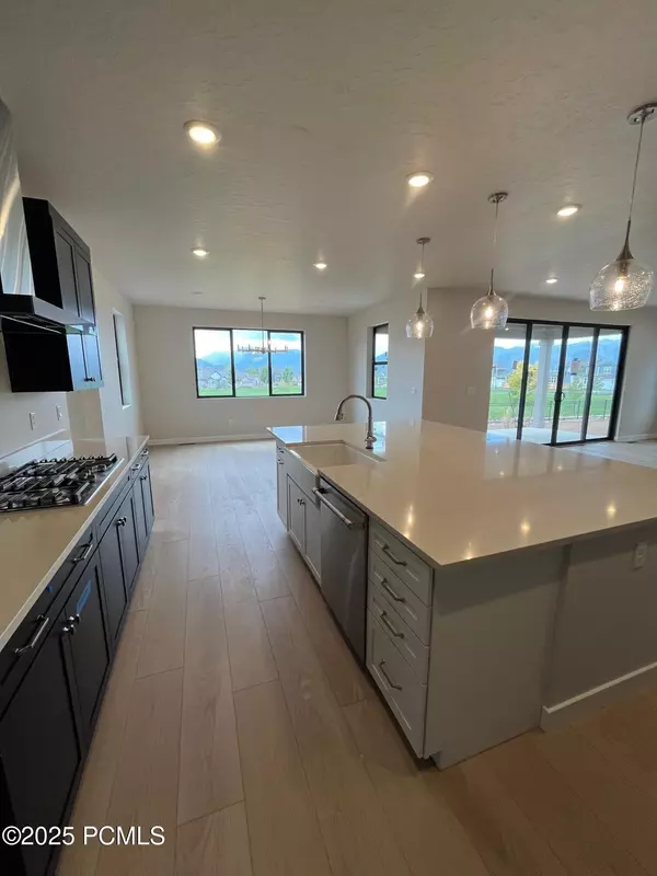 Heber City, UT 84032,2762 E Hayloft LN Lane
