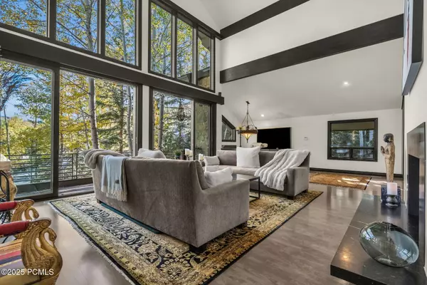 Park City, UT 84060,3075 Snow Cloud CIR Circle