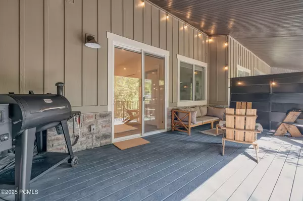 Park City, UT 84098,3355 Santa Fe RD Road