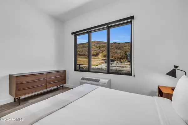 2303 W Deer Hollow RD Road #1333, Park City, UT 84060