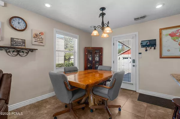 Salt Lake City, UT 84108,2125 E Logan AVE Avenue