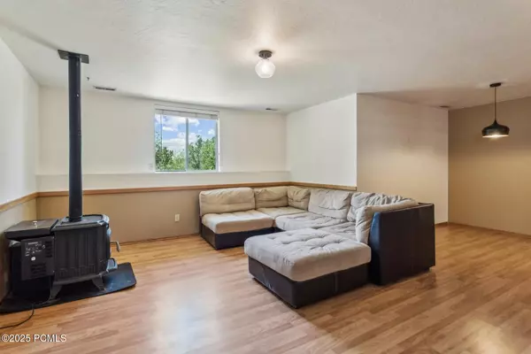 Park City, UT 84098,6530 Snowview DR Drive