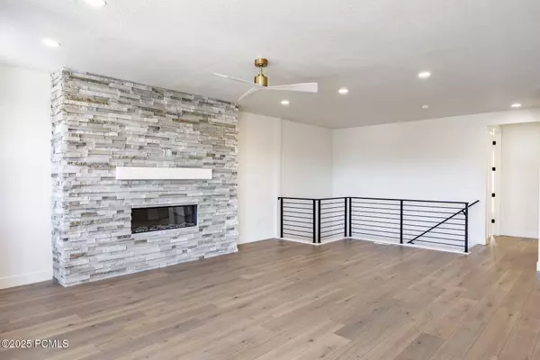 Heber City, UT 84032,6028 N Fairview DR Drive