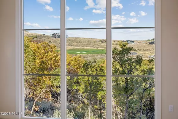 Kamas, UT 84036,9216 N Uinta CIR Circle