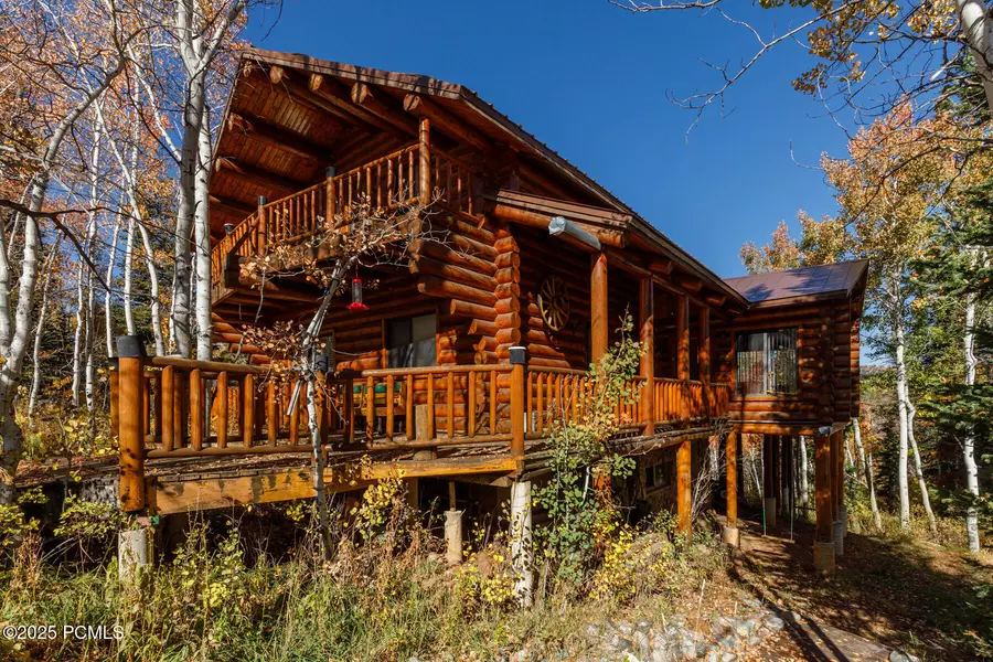 10964 N Chukar Point DR Drive, Huntsville, UT 84317