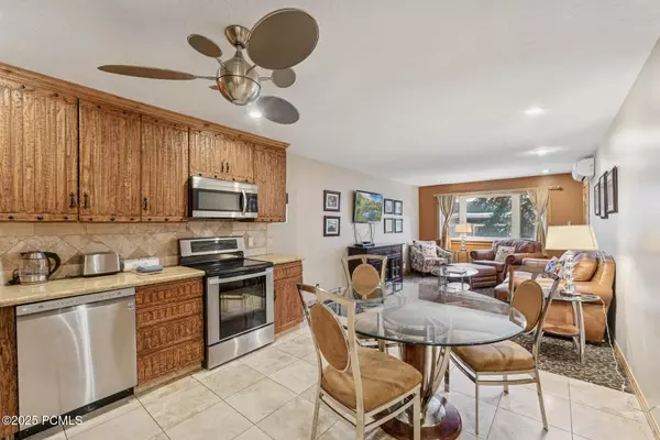 Park City, UT 84060,220 Park AVE Avenue #C48