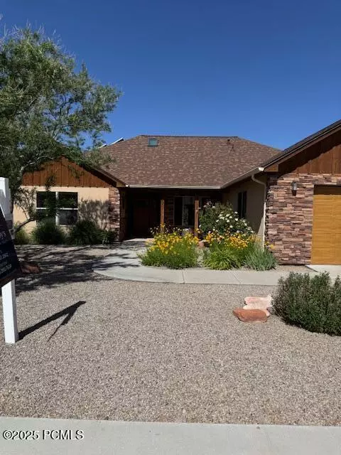 827 N Palisade DR Drive, Moab, UT 84532