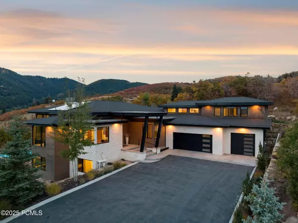 Park City, UT 84098,8947 Parleys LN Lane