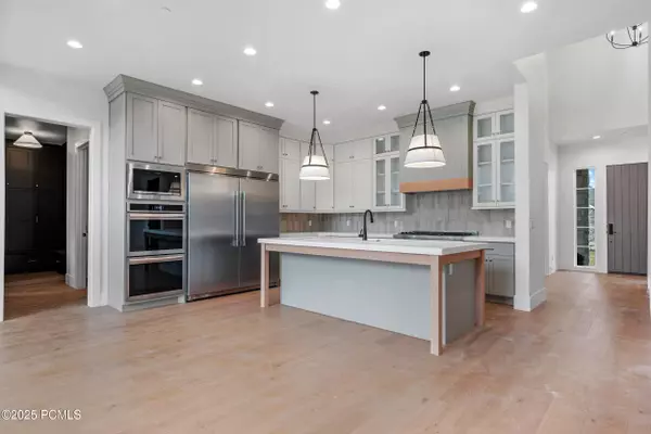 Salem, UT 84653,310 S Autumn Blaze CIR Circle