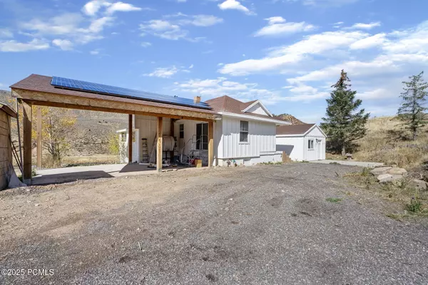 Coalville, UT 84017,1290 Echo Creek RD Road