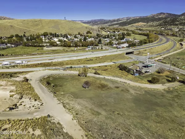 Coalville, UT 84017,353 Green Hill LN Lane #1