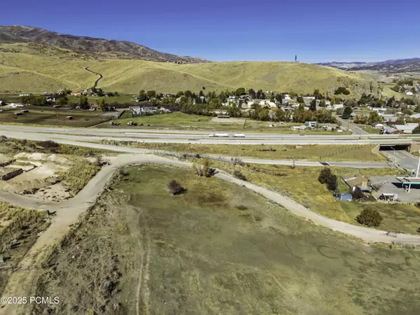 Coalville, UT 84017,353 Green Hill LN Lane #1