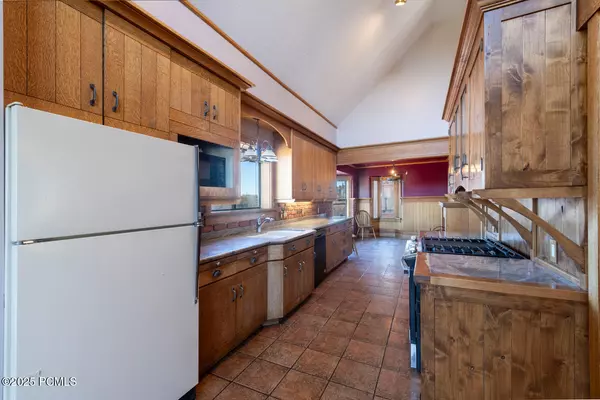Park City, UT 84098,321 Matterhorn DR Drive