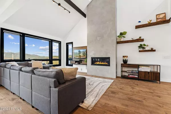 Park City, UT 84098,6387 Silver Sage DR Drive