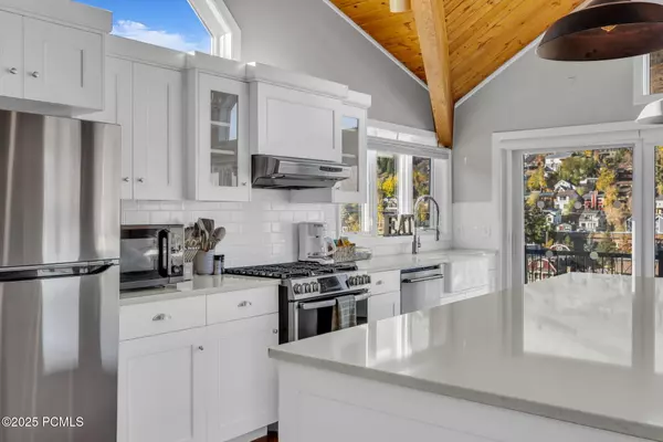 Park City, UT 84060,253 Ontario AVE Avenue #1 & 2