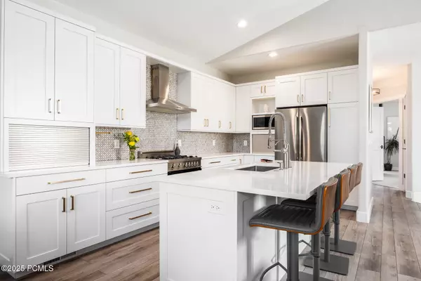 Park City, UT 84098,6621 Trout Creek CT Court