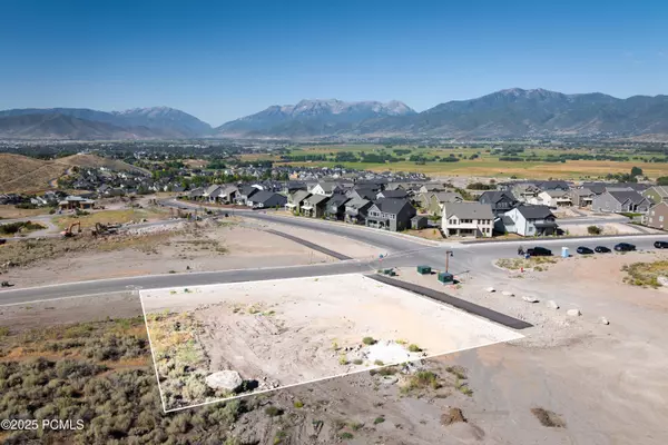 Heber City, UT 84032,1221 E Coyote View CIR Circle