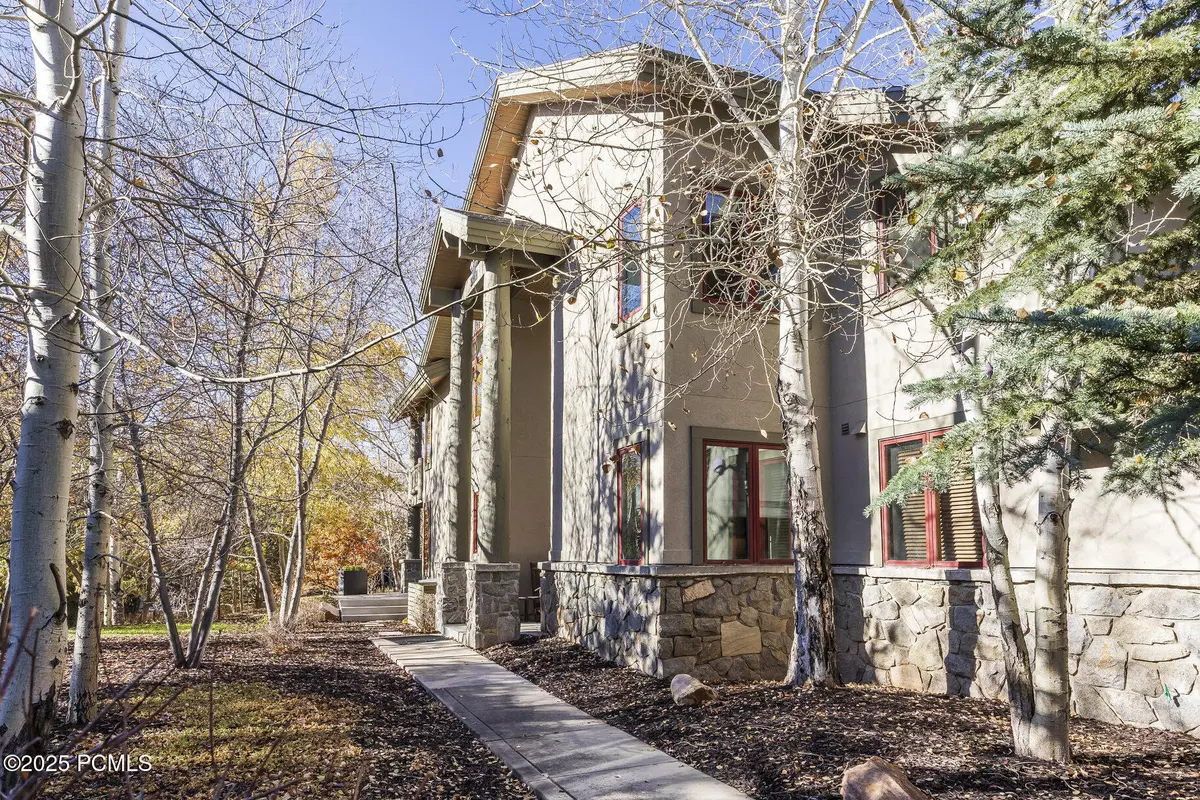 Park City, UT 84060,2803 Gallivan LOOP Loop