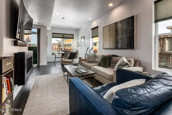 Park City, UT 84098,1370 Center DR Drive #23