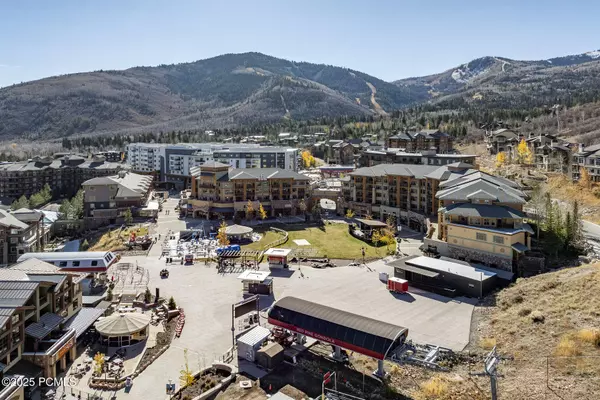 Park City, UT 84098,3720 N Sundial CT Court #B203