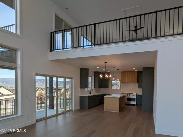 Midway, UT 84049,1085 W Olympic CIR Circle