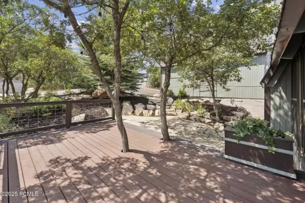 Park City, UT 84098,355 Woodland DR Drive #23