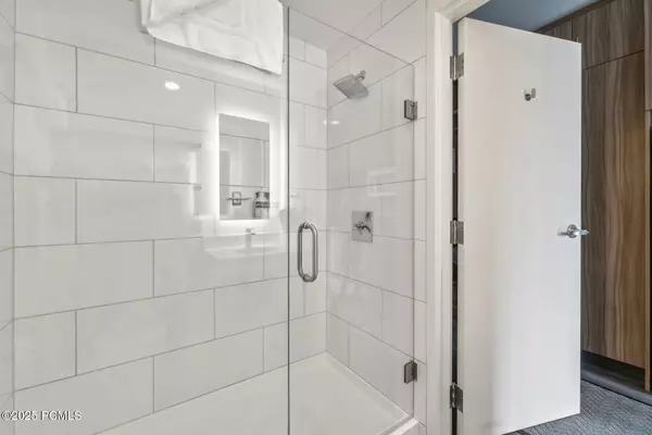 Park City, UT 84098,2670 Canyons Resort DR Drive #207