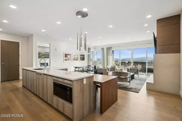 2752 High Mountain RD Road #408, Park City, UT 84098