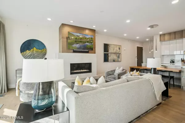 Park City, UT 84098,2752 High Mountain RD Road #408