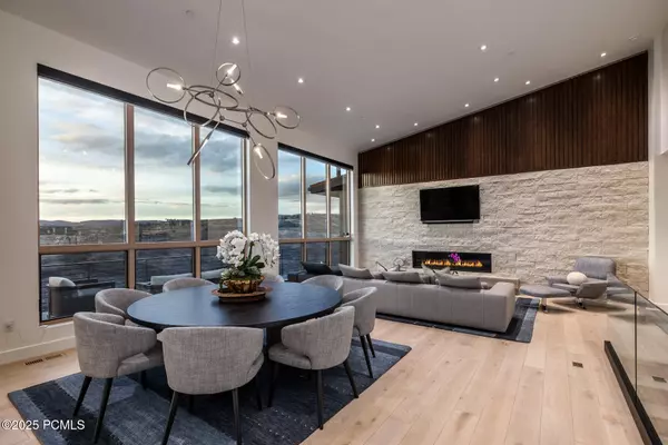 Park City, UT 84098,7043 Golden Bear Loop W