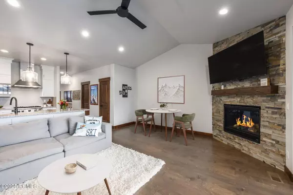 Kamas, UT 84036,14475 N Bronte CT Court #59b