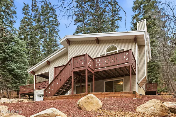 Park City, UT 84098,620 Parkview DR Drive