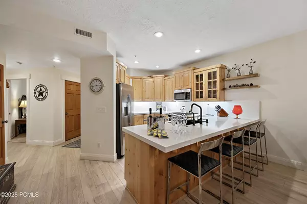 Park City, UT 84060,1000 Park AVE Avenue #B-102