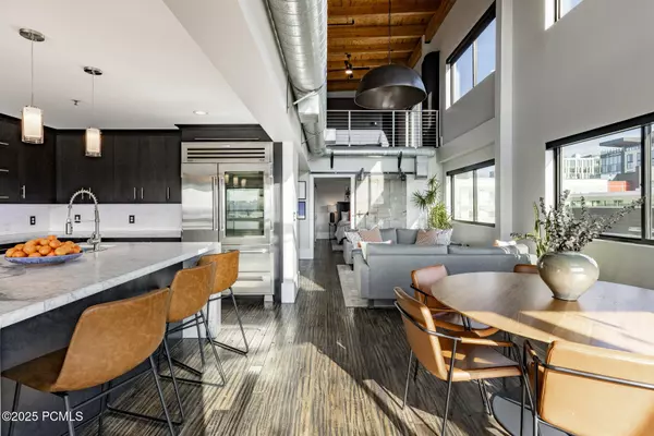 Salt Lake City, UT 84101,328 W 200 South South #601