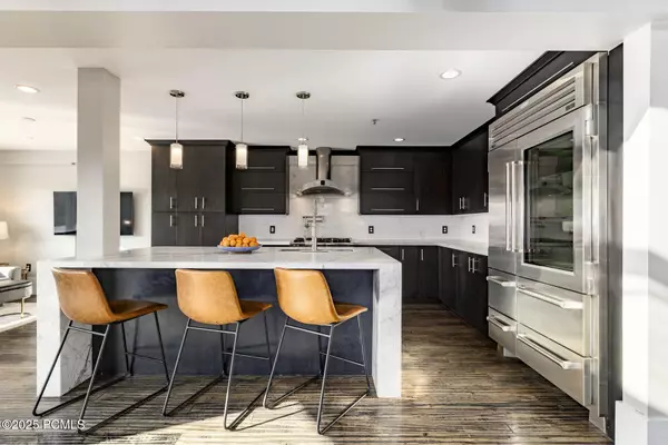 Salt Lake City, UT 84101,328 W 200 South South #601