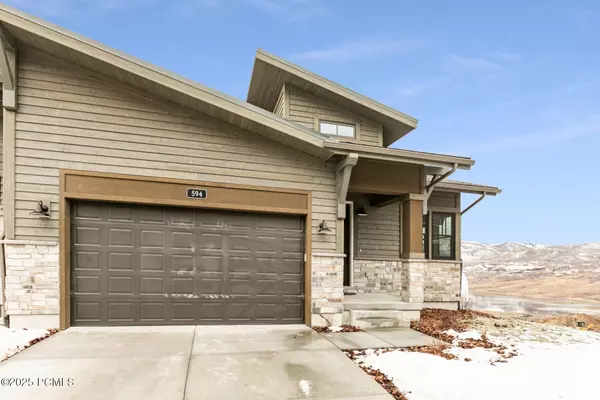 594 E Silver Hill Loop, Hideout, UT 84036