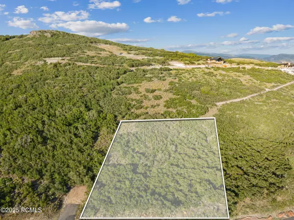 Hideout, UT 84036,11556 N Aeire CT Court #387