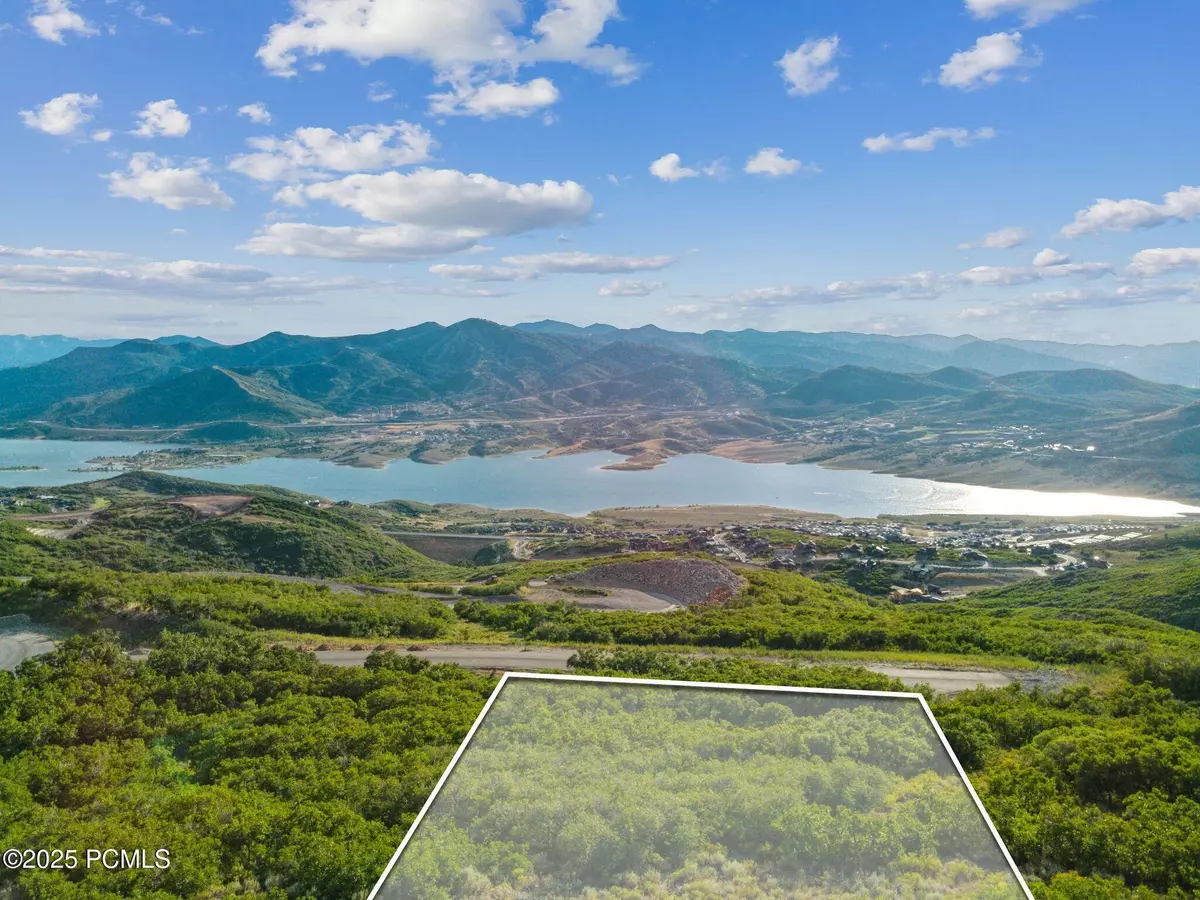 Hideout, UT 84036,11556 N Aeire CT Court #387